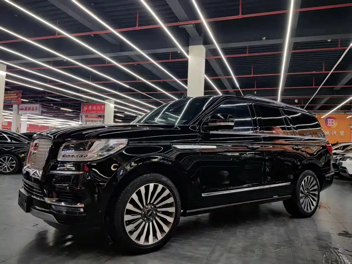 LINCOLN NAVIGATOR
