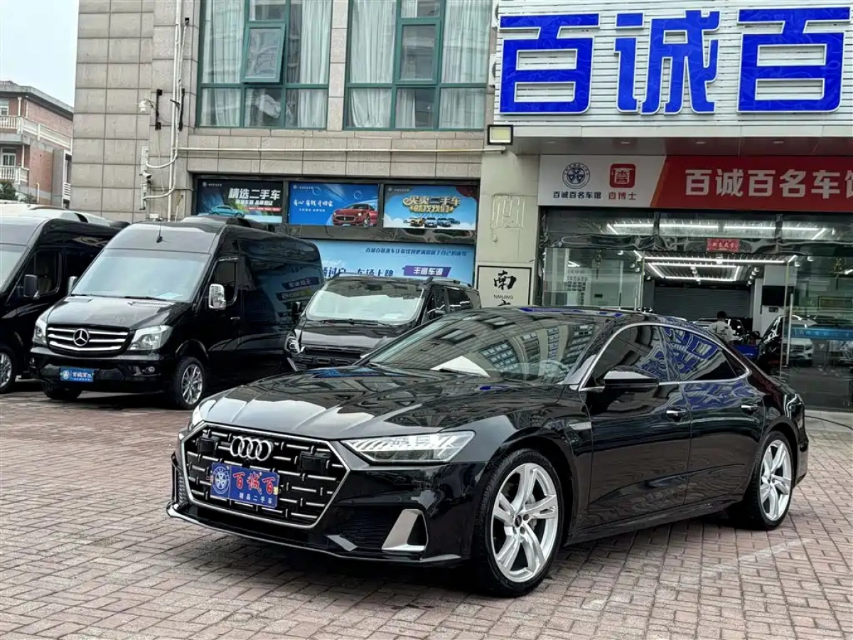 AUDI A7L