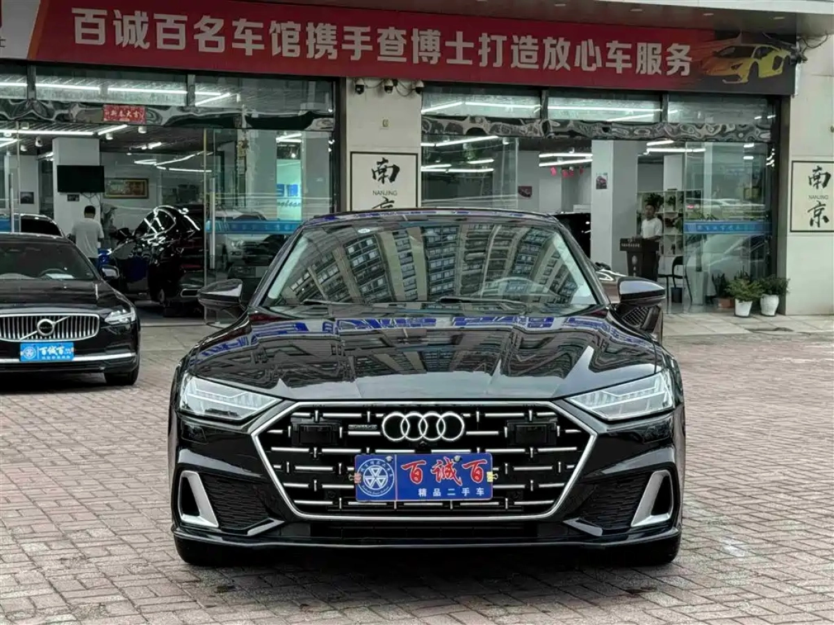 AUDI A7L