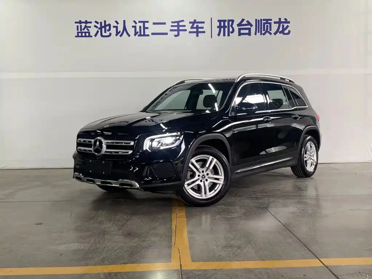 MERCEDES BENZ GLB
