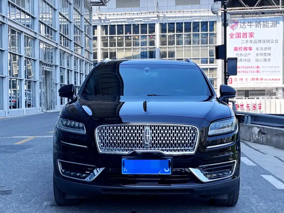 LINCOLN NAVIGATOR IMPORT