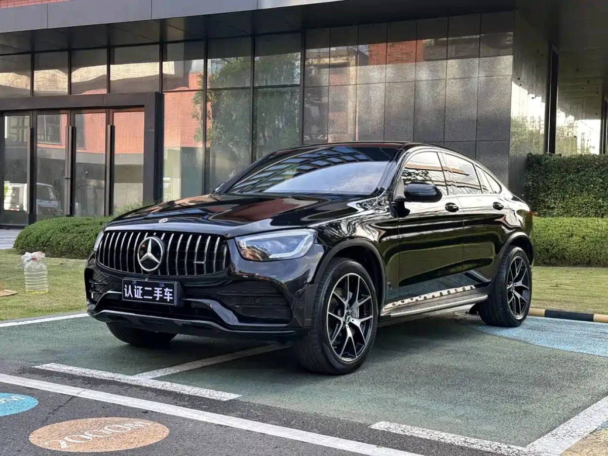 MERCEDES BENZ GLC COUPE AMG  2022