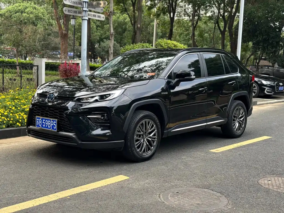 TOYOTA WILDLANDER  2024