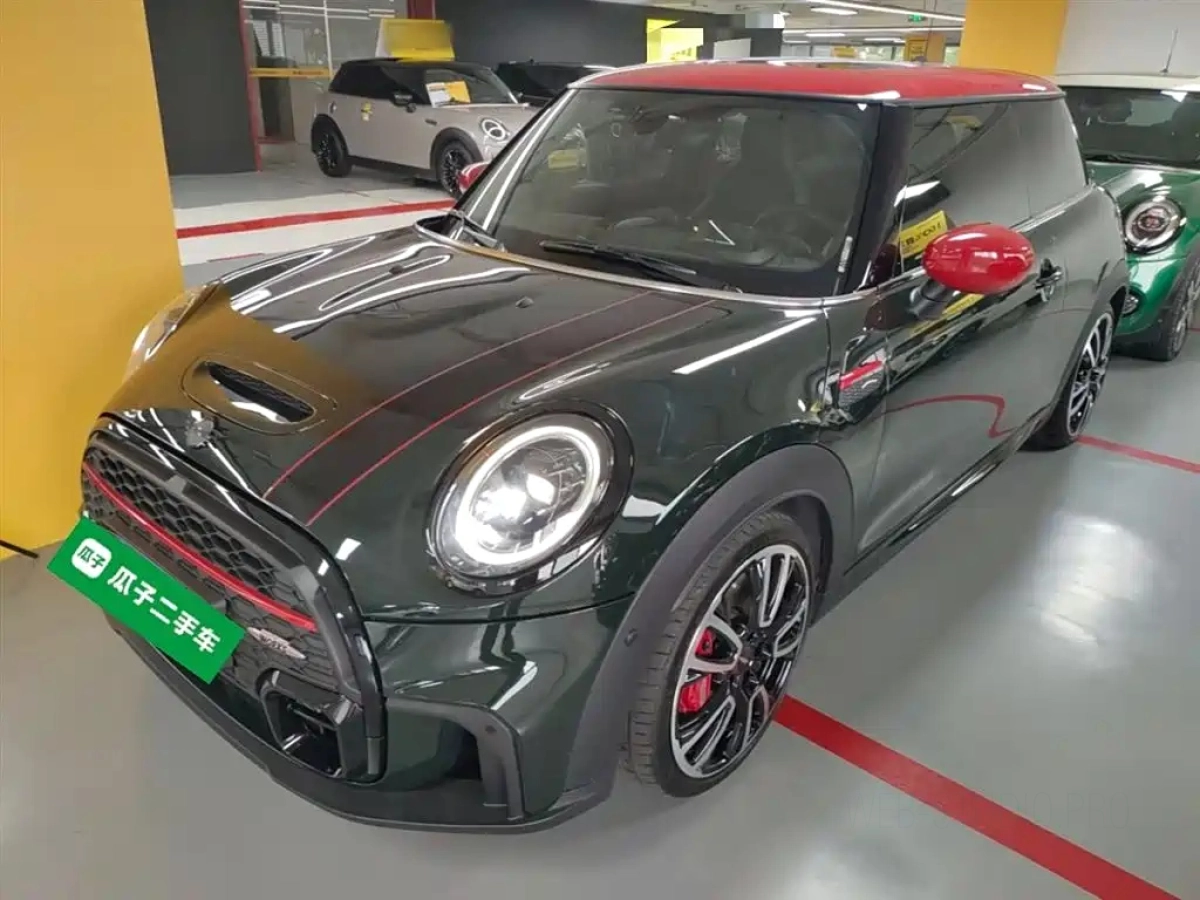 MINI JCW