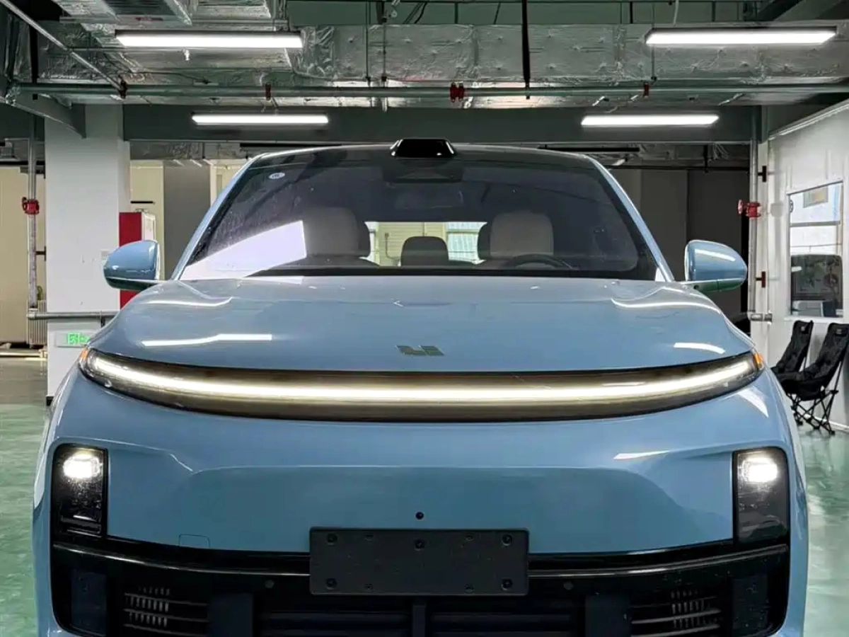 LI AUTO L7