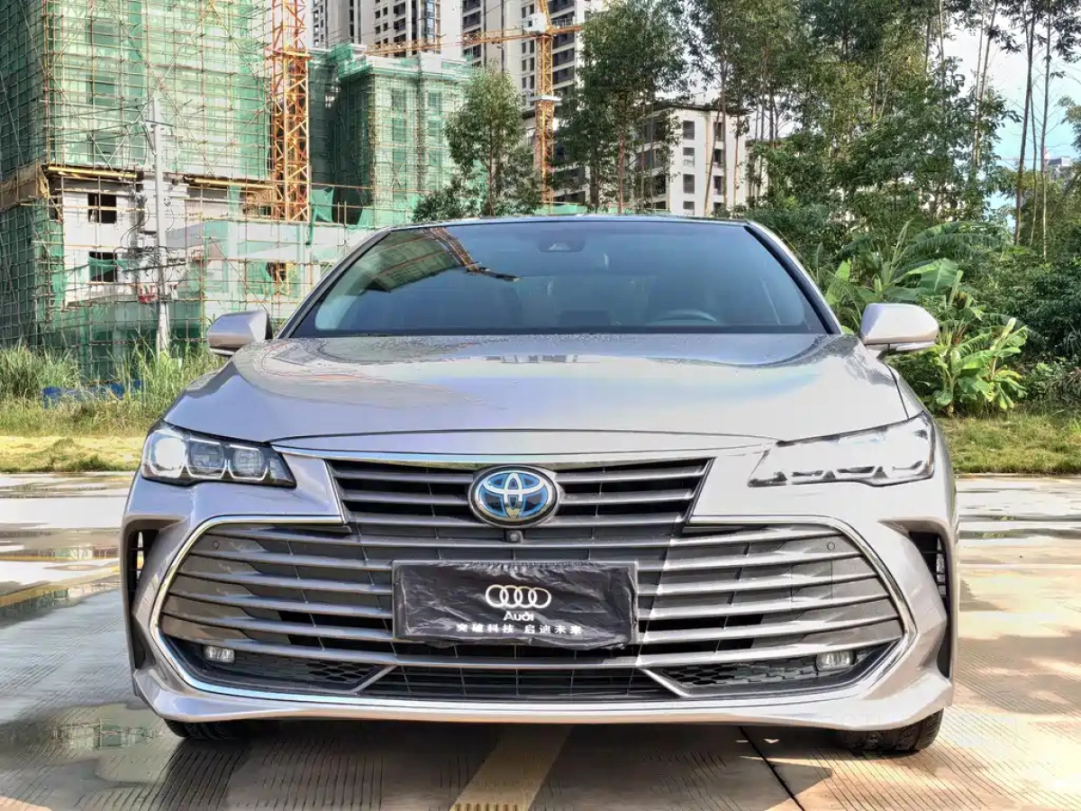 TOYOTA AVALON  2019