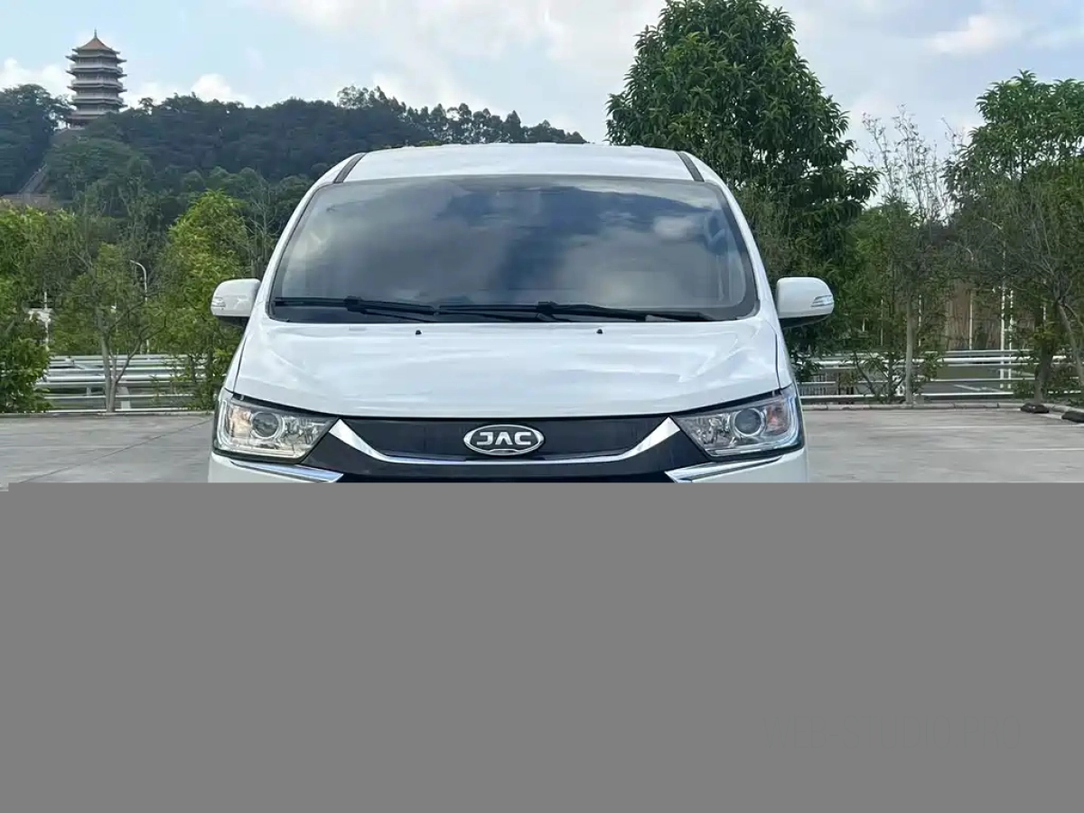 JAC REFINE REFINE M4