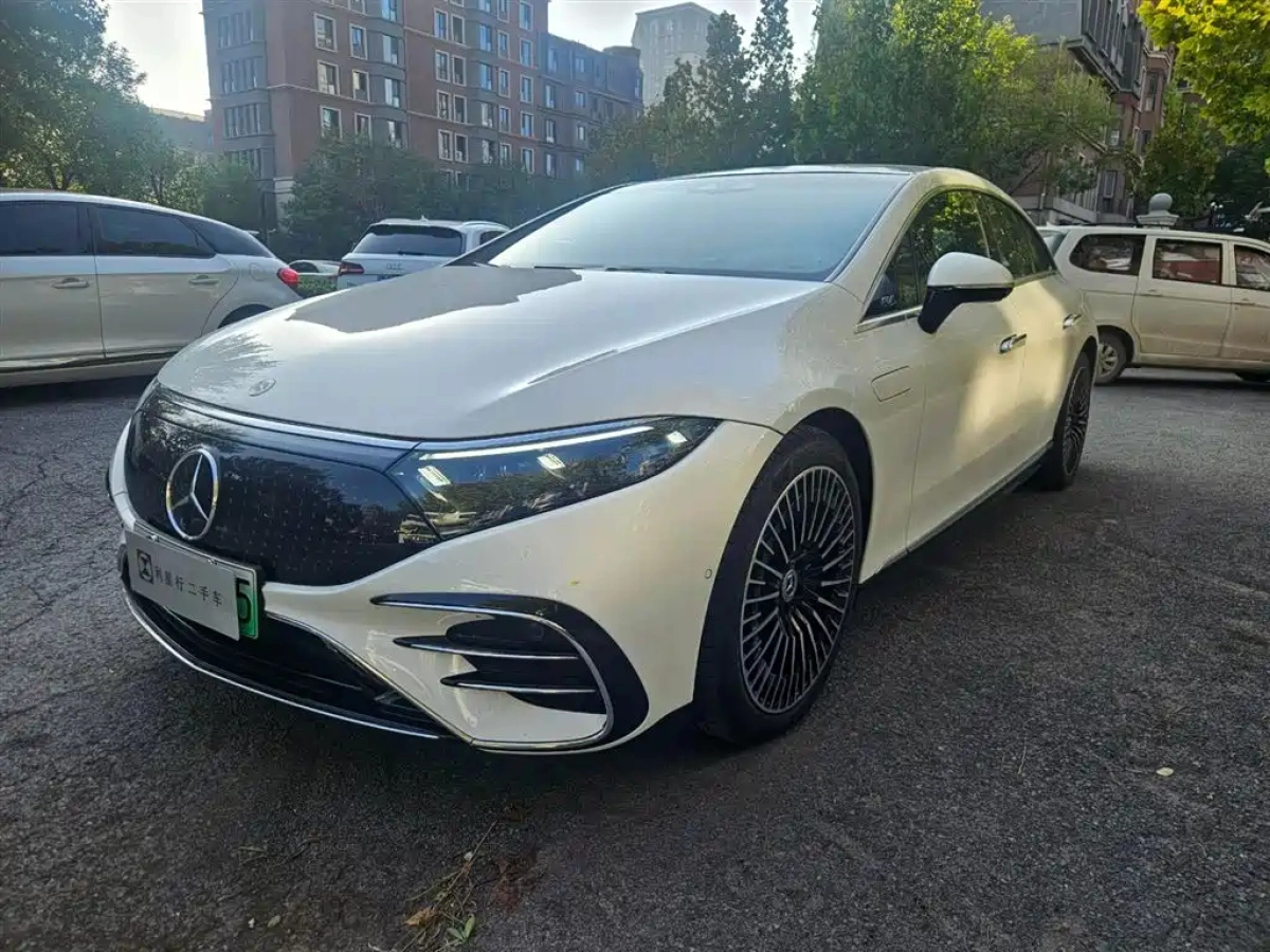 MERCEDES BENZ EQS  2022