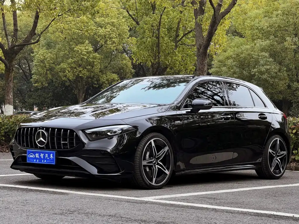 MERCEDES BENZ A-CLASS AMG IMPORT  2024