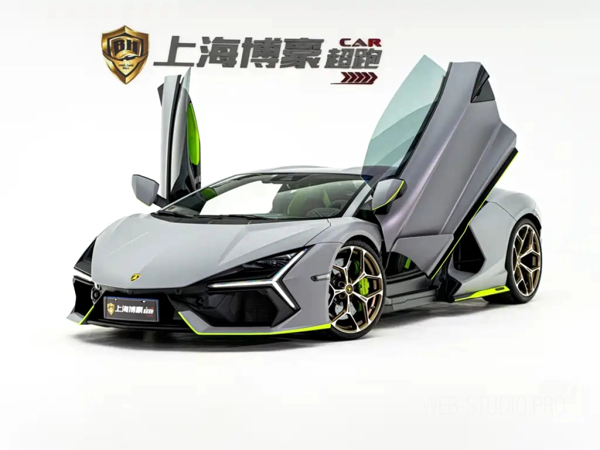 LAMBORGHINI REVUELTO  2025