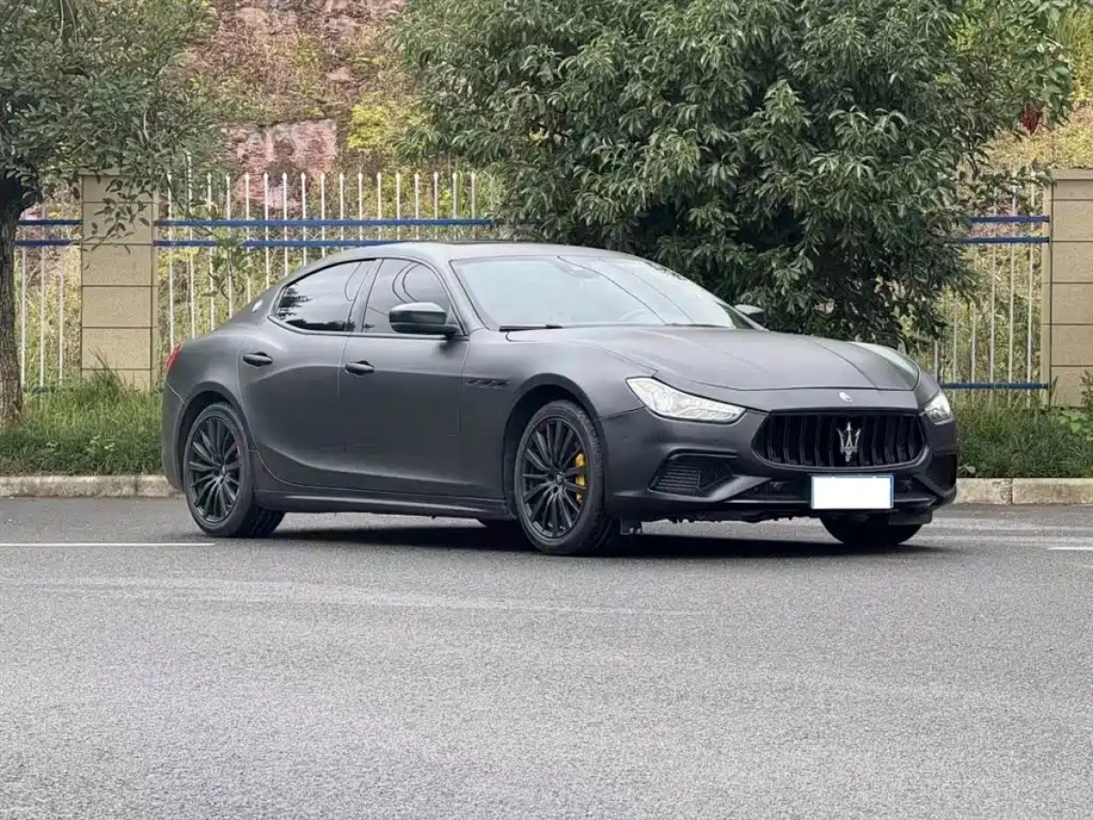 MASERATI GHIBLI