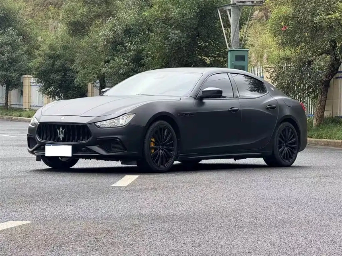MASERATI GHIBLI