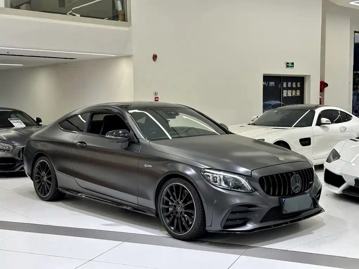 MERCEDES BENZ C-CLASS AMG