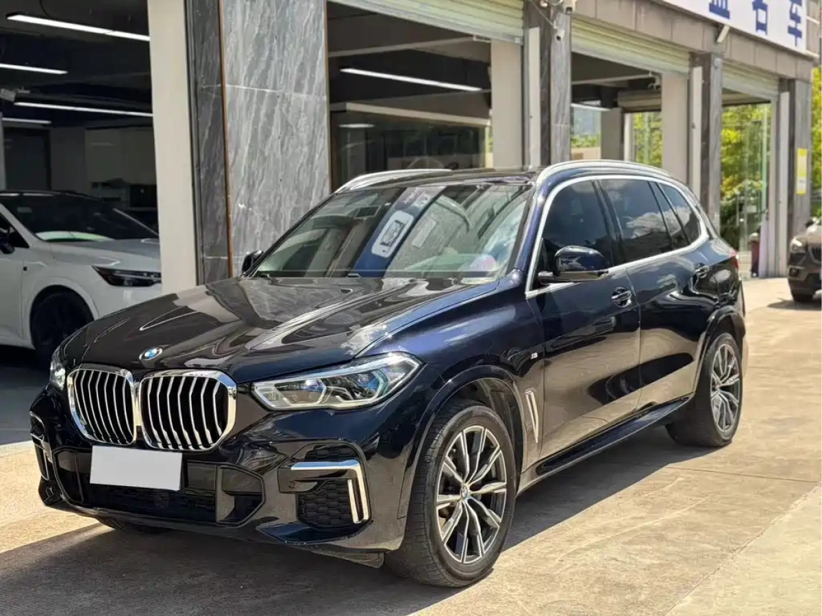 BMW X5  2022
