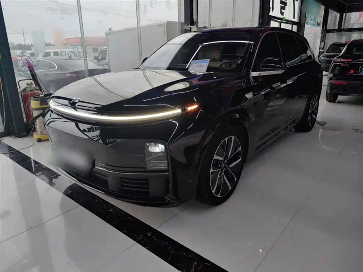 LI AUTO L7