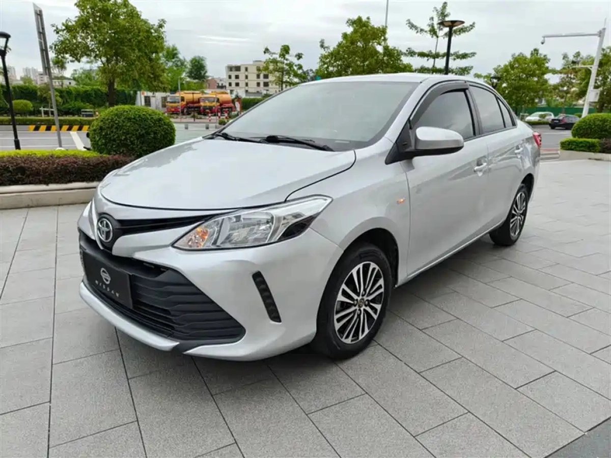 TOYOTA VIOS
