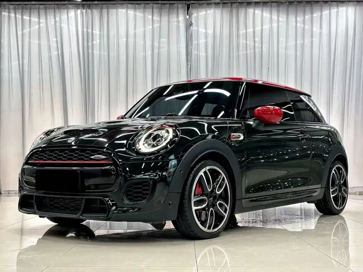 MINI JCW  2021