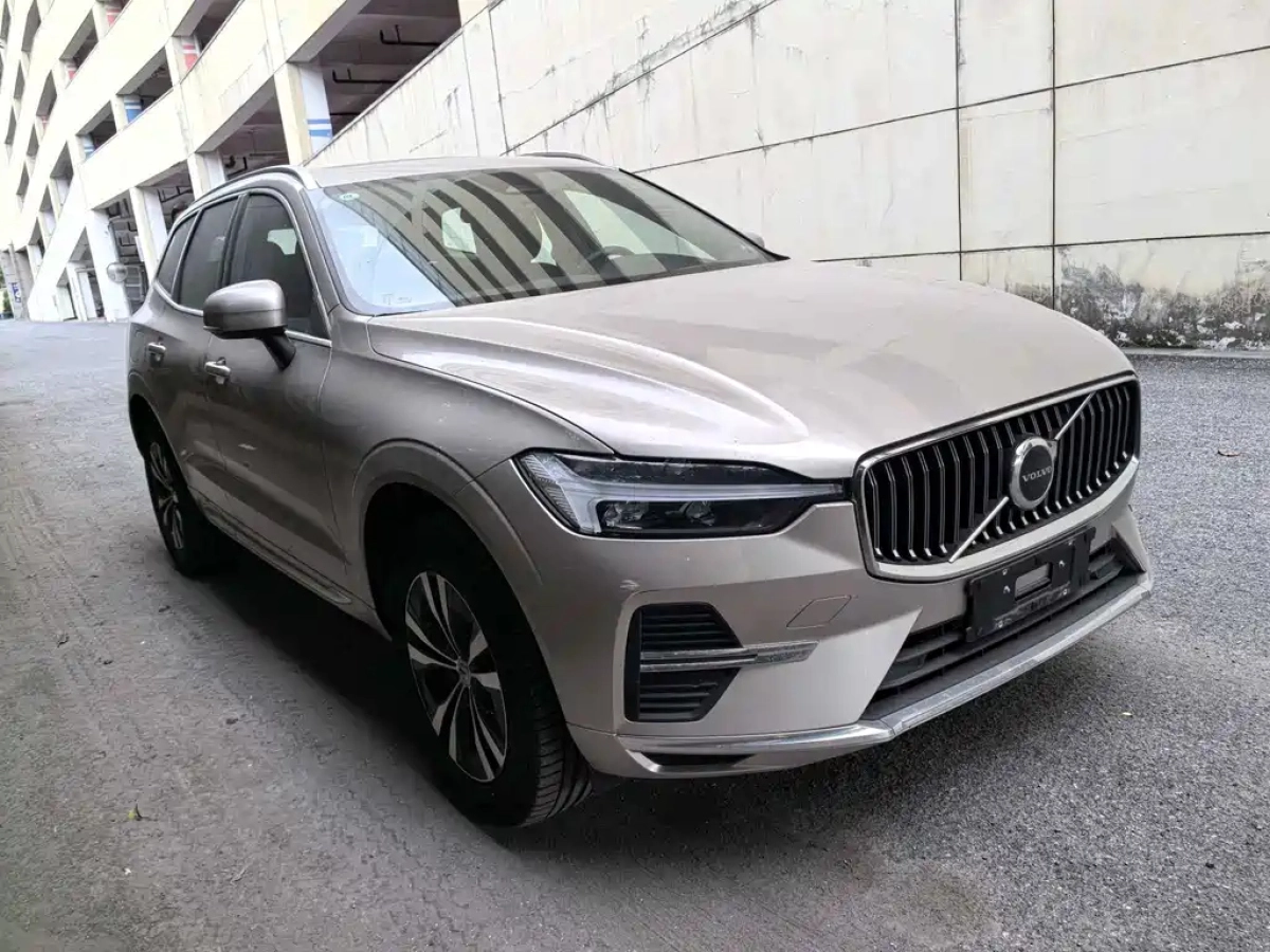 VOLVO XC60