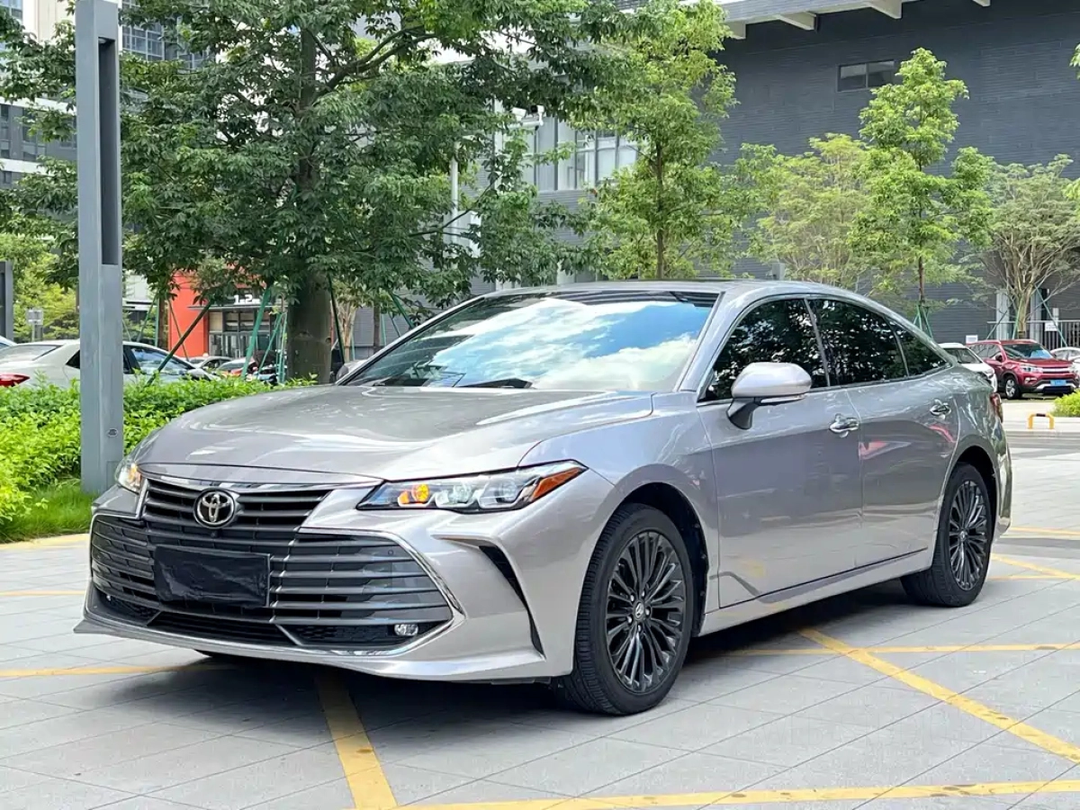 TOYOTA AVALON  2021