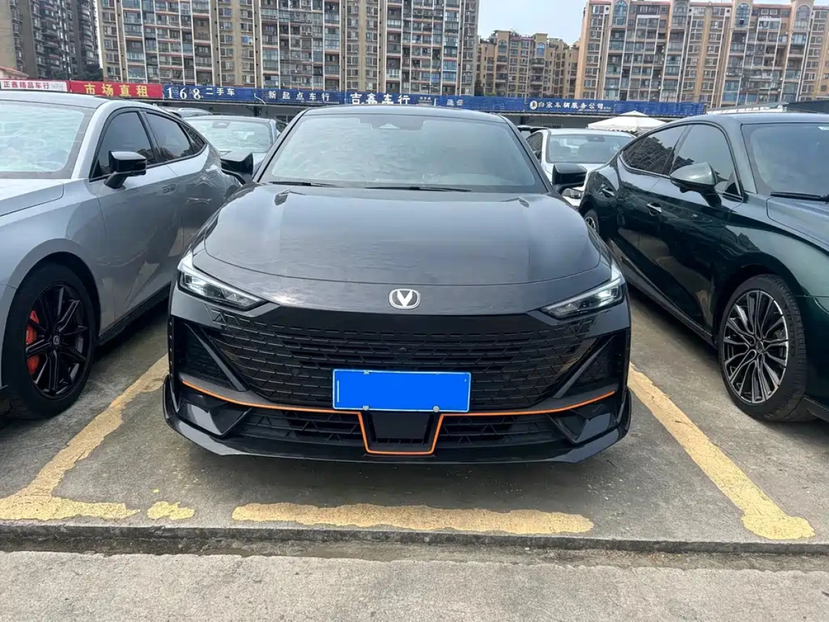 CHANGAN UNI-V