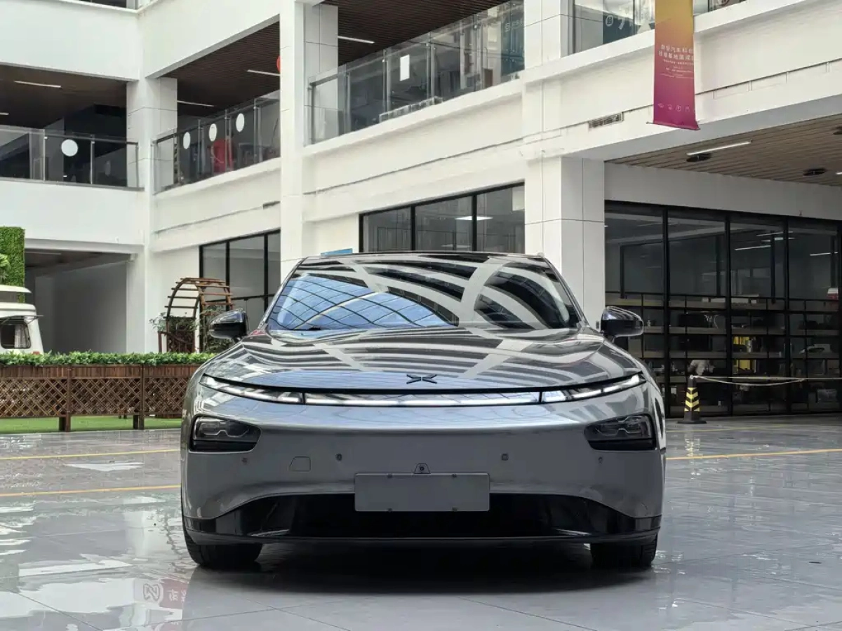 XPENG MOTORS P7