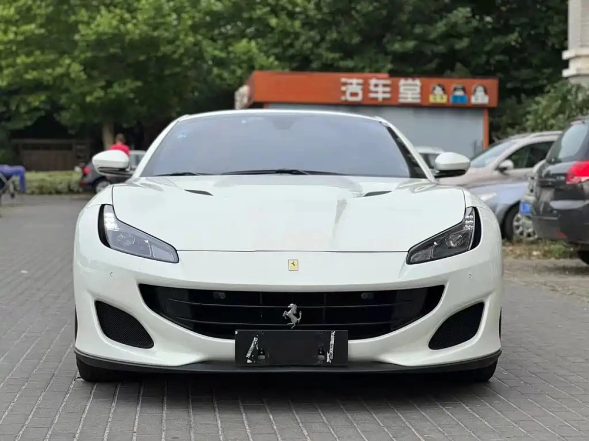 FERRARI PORTOFINO