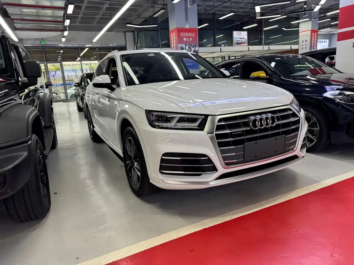 AUDI Q5L