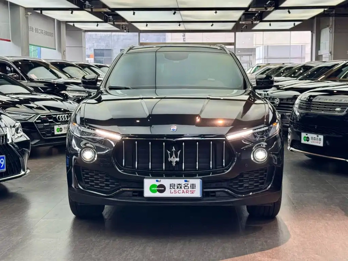MASERATI LEVANTE