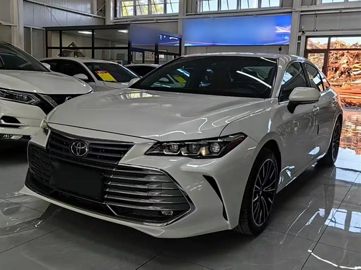 TOYOTA AVALON