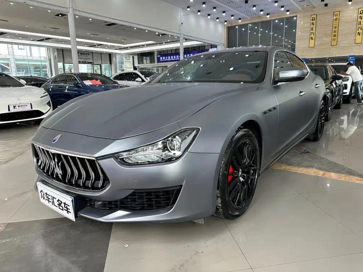 MASERATI GHIBLI
