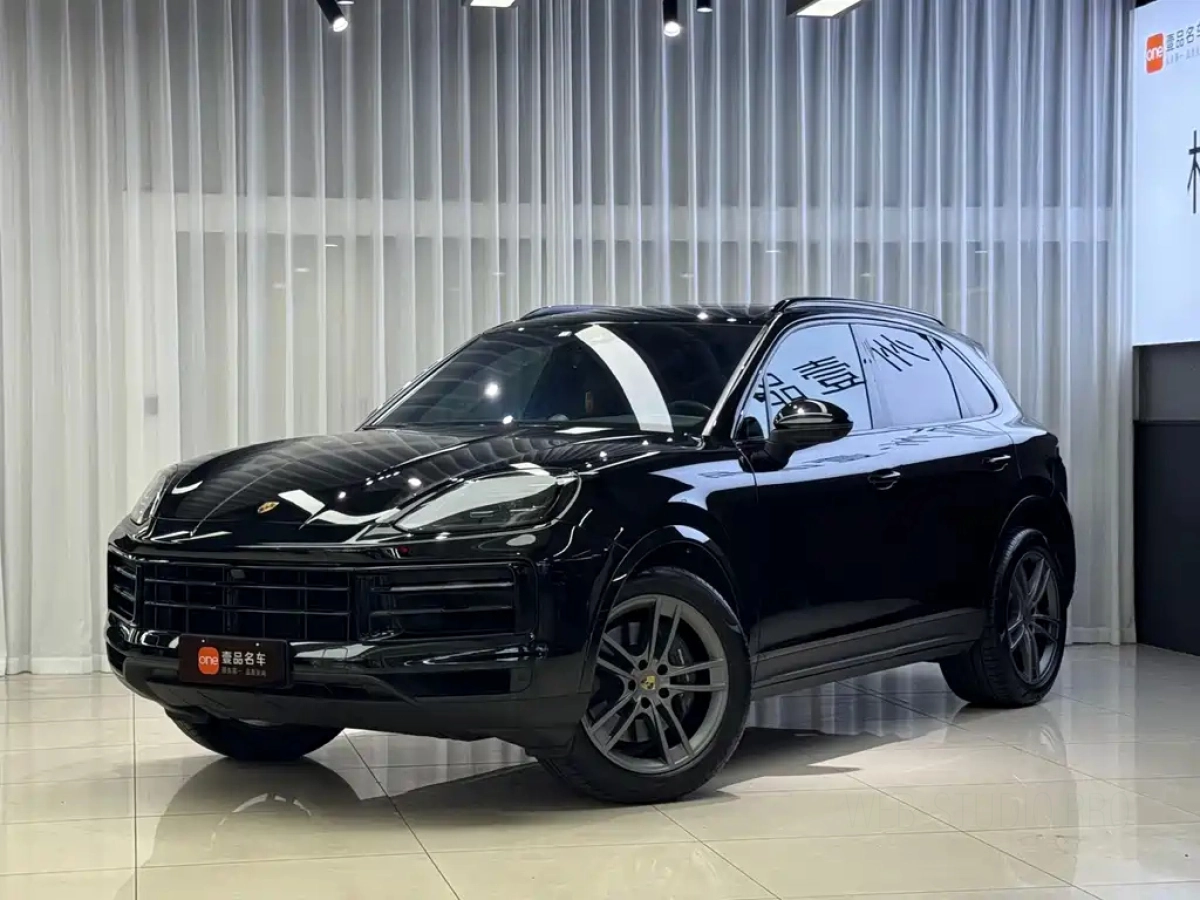 PORSCHE CAYENNE