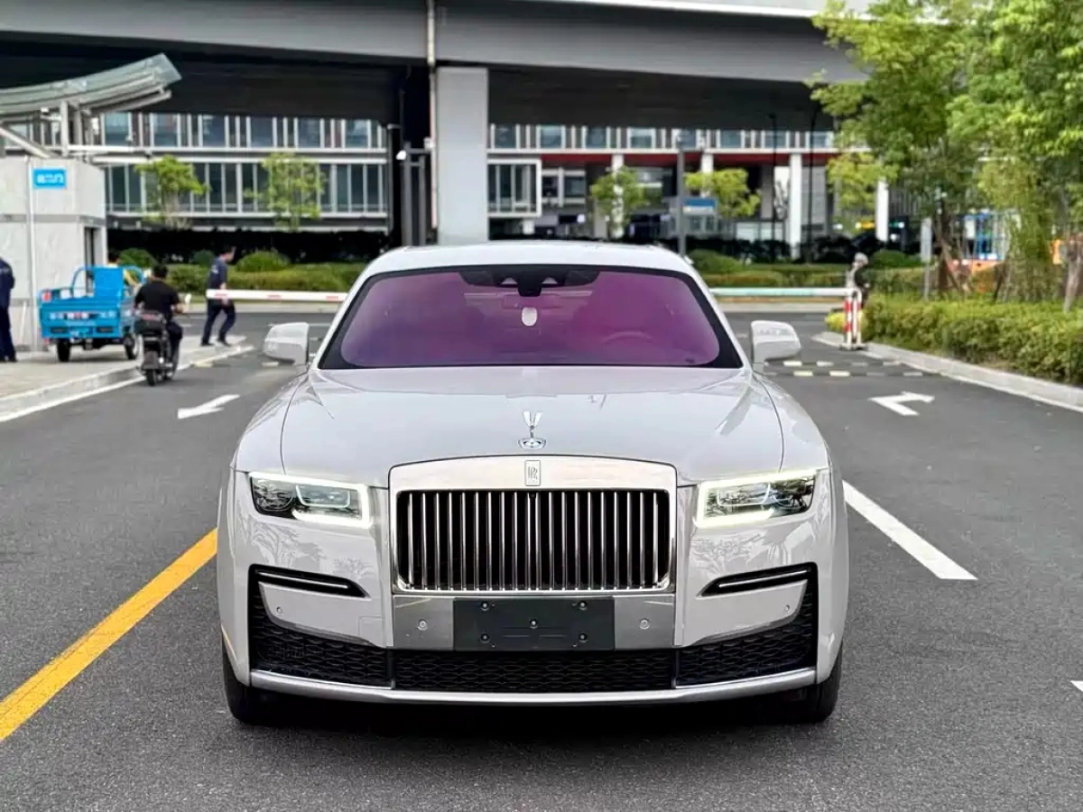 ROLLS ROYCE GHOST