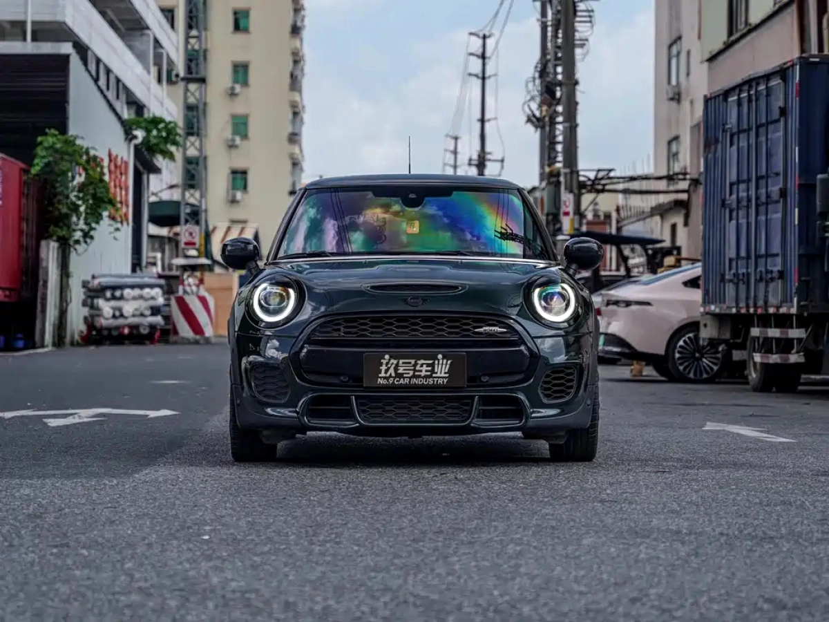 MINI JCW