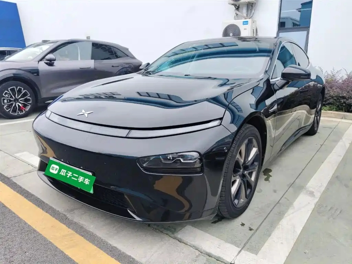 XPENG MOTORS P7