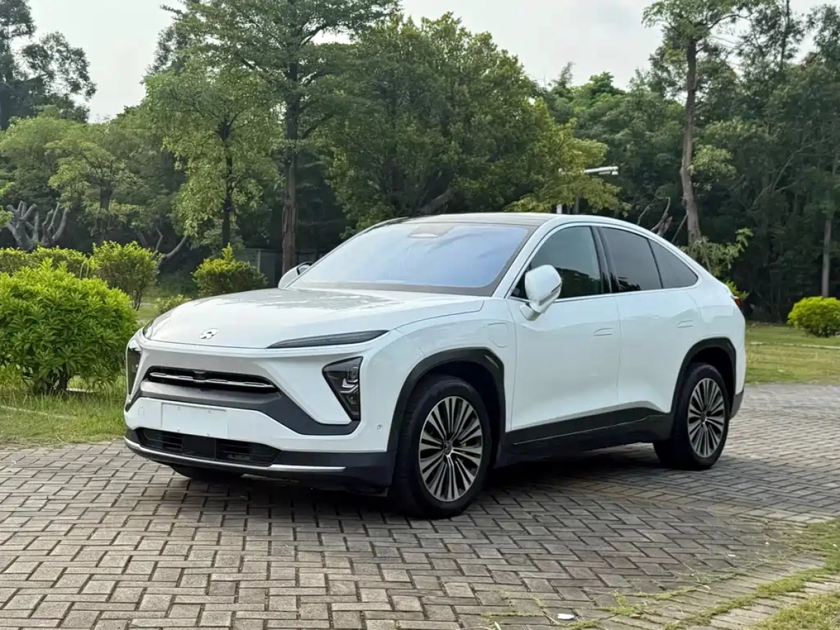 NIO EC6