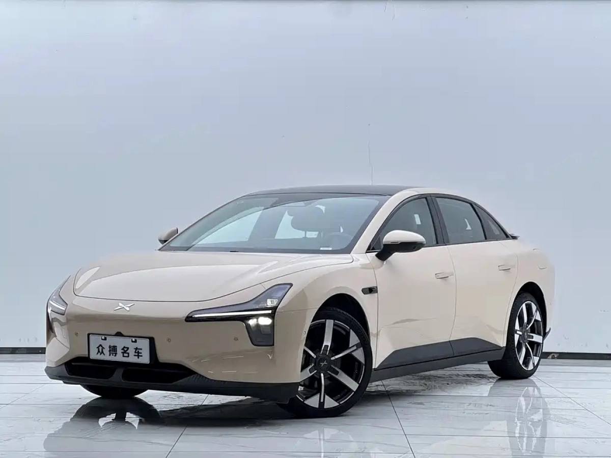 XPENG MOTORS MONA M03