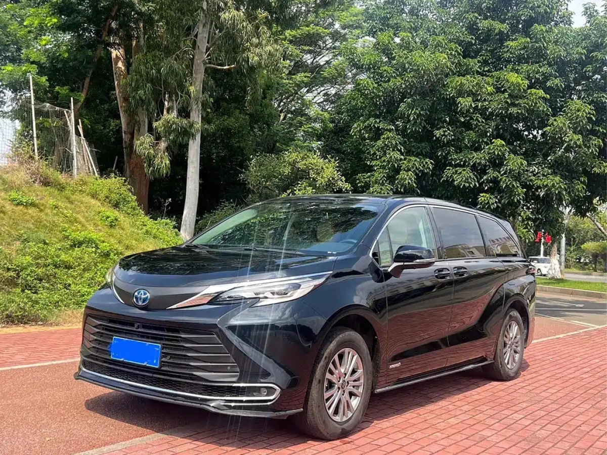 TOYOTA SIENNA SIENNA  2023