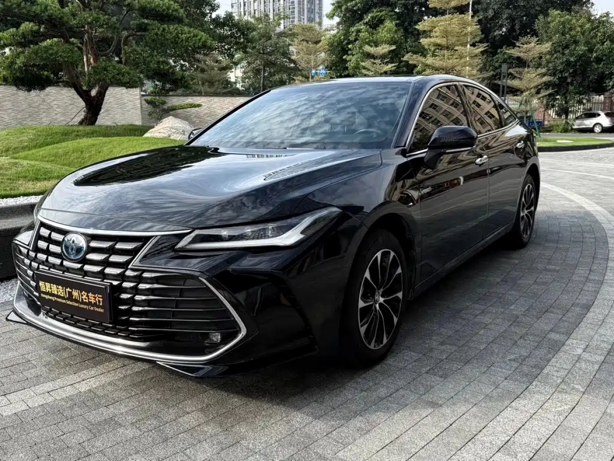 TOYOTA AVALON  2022