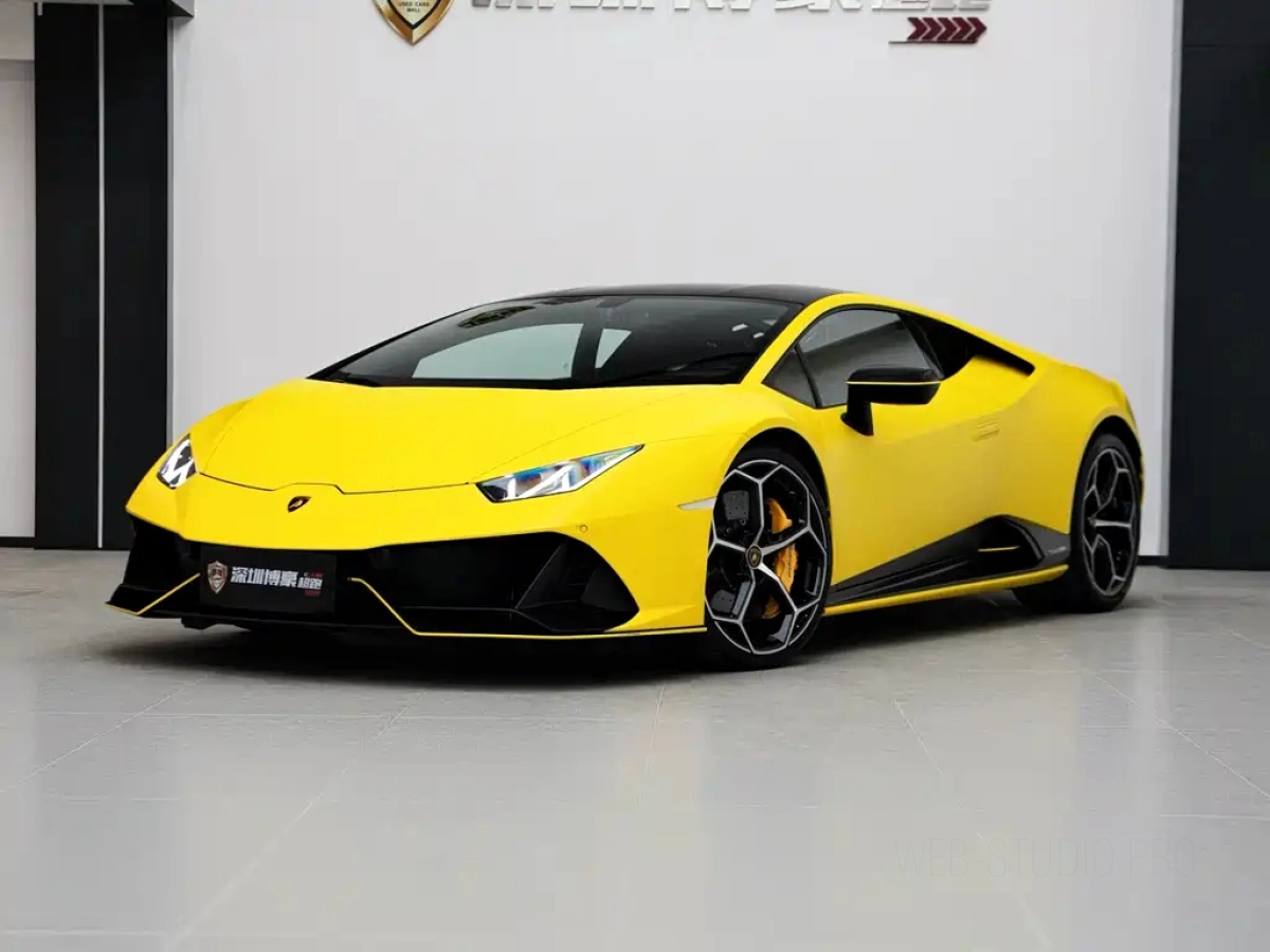 LAMBORGHINI HURACAN  2021