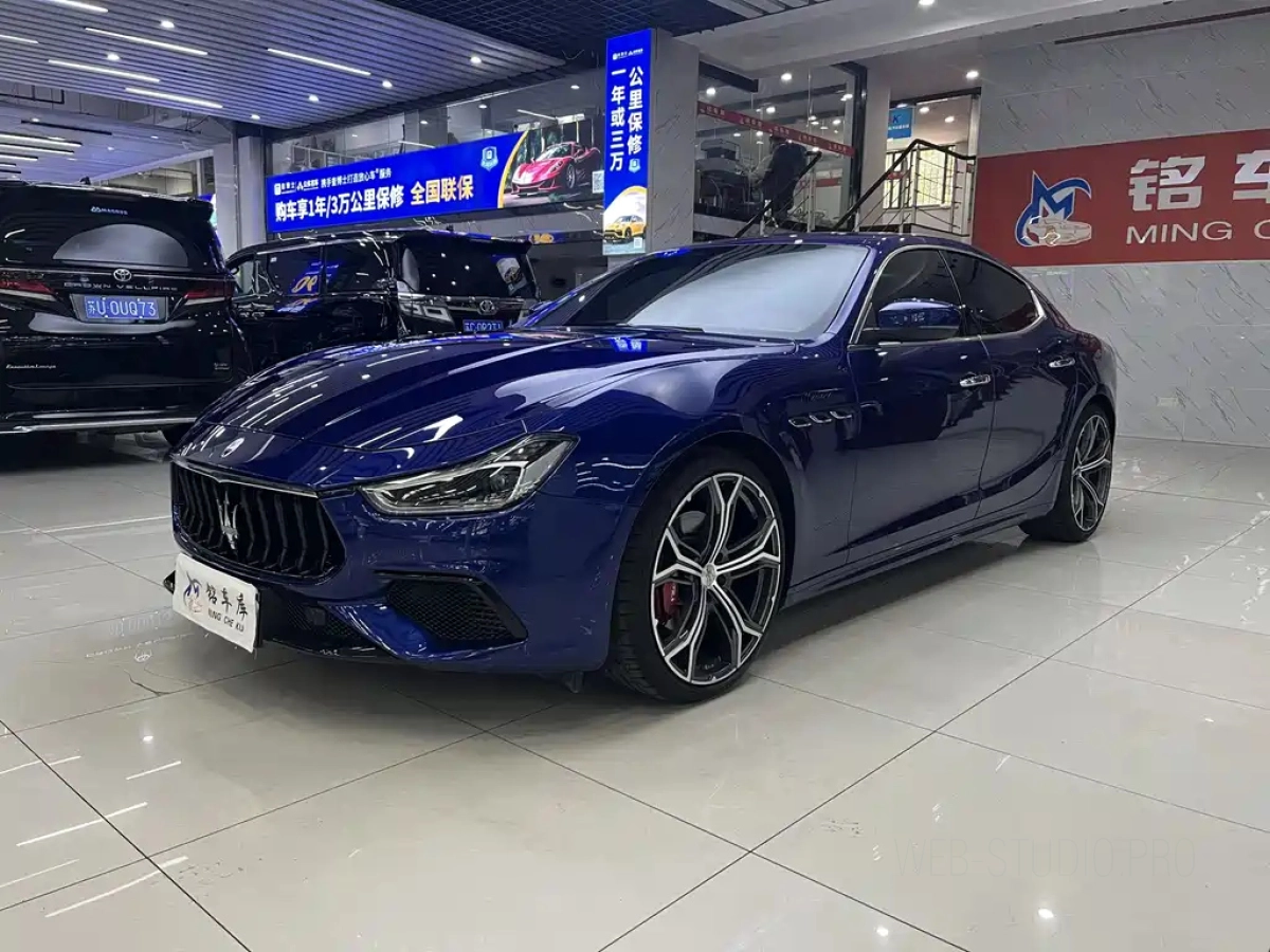 MASERATI GHIBLI