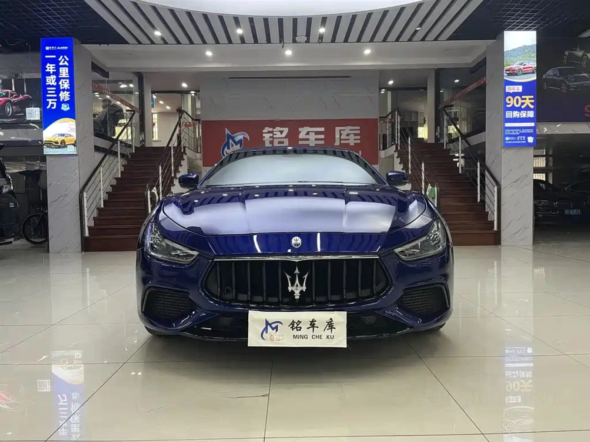 MASERATI GHIBLI