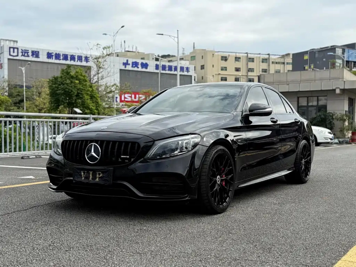 MERCEDES BENZ C-CLASS AMG  2020