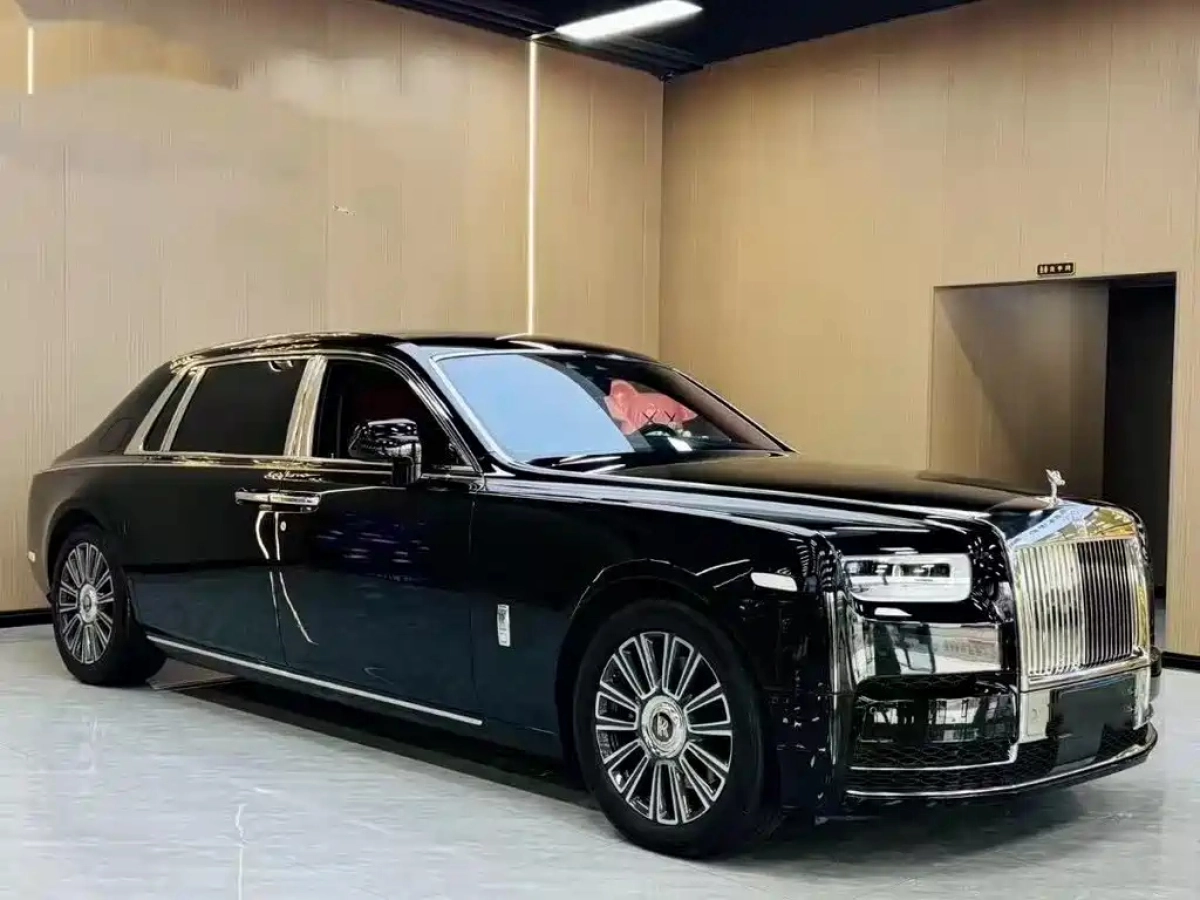 ROLLS ROYCE PHANTOM