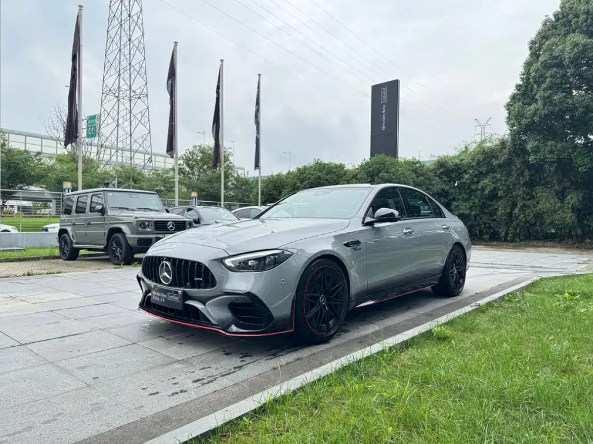 MERCEDES BENZ C-CLASS AMG NEW ENERGY  2024