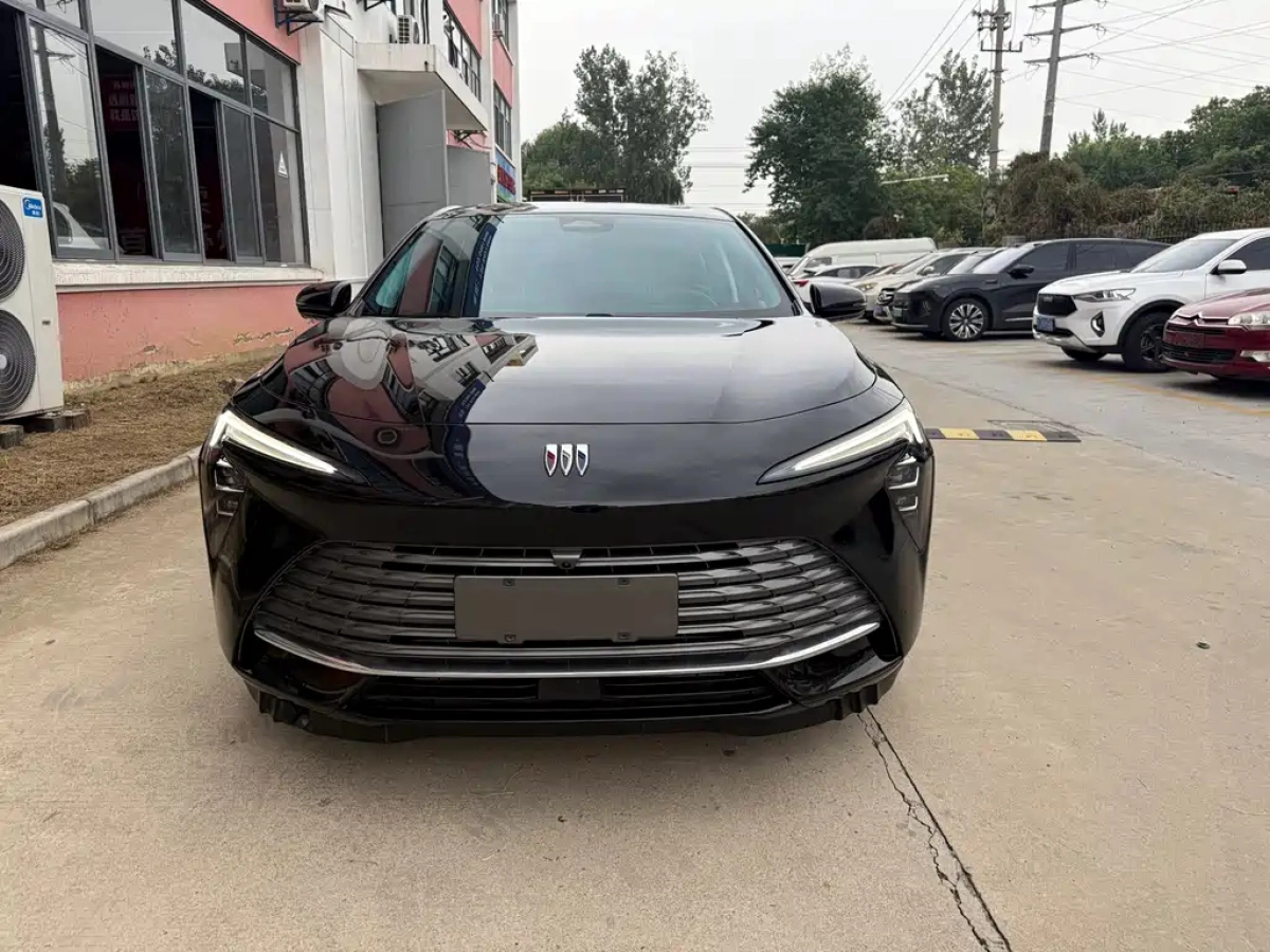 BUICK LACROSSE  2025