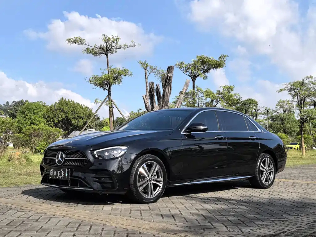 MERCEDES BENZ E-CLASS