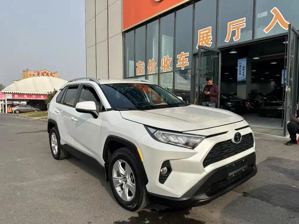 TOYOTA RAV4 RONGFANG