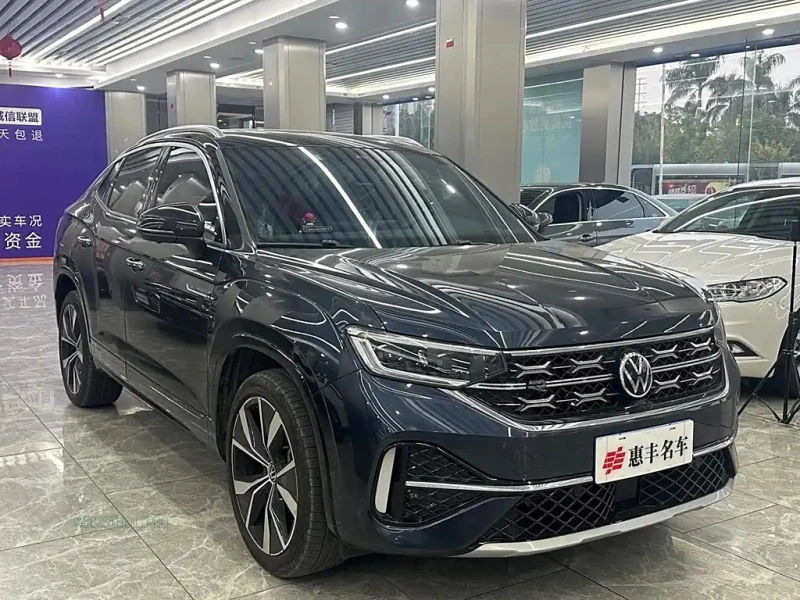 VOLKSWAGEN TAYRON X