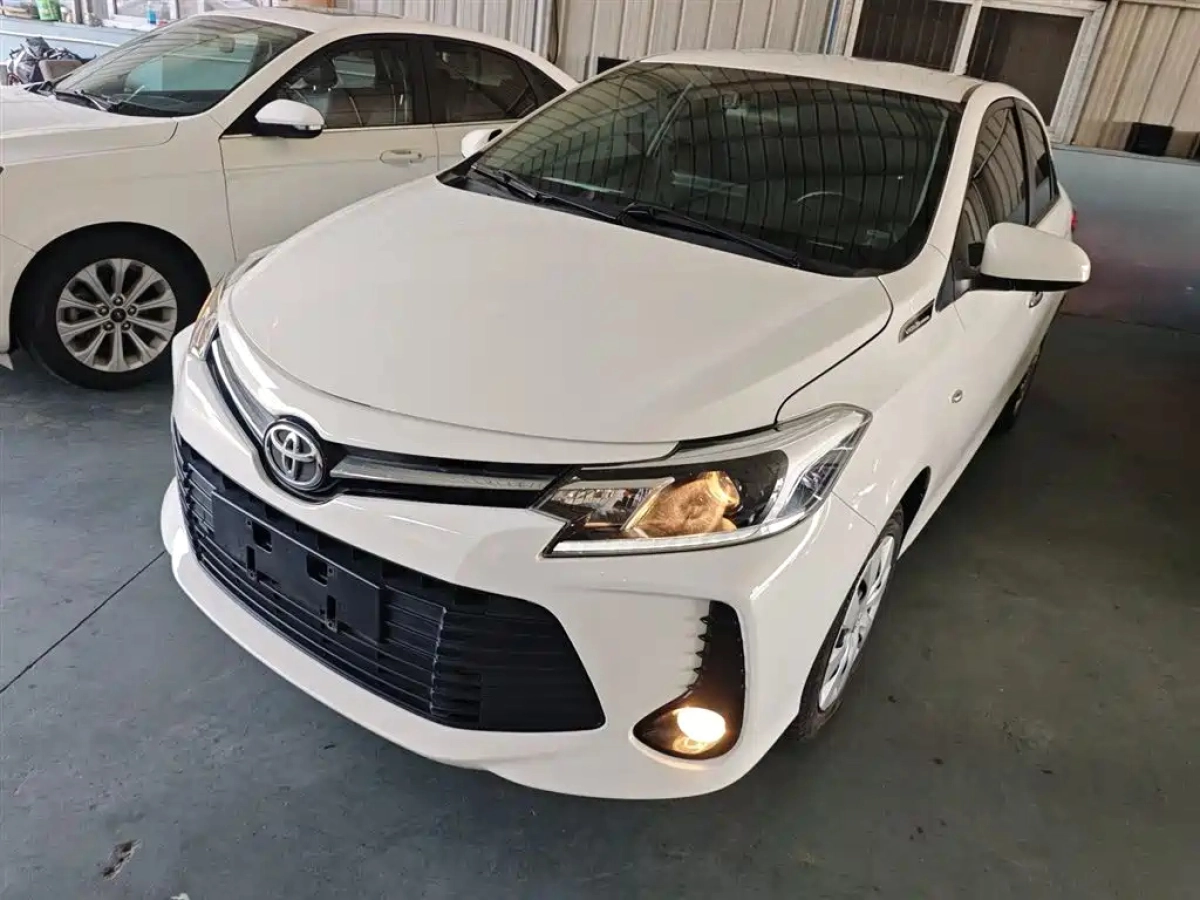 TOYOTA VIOS