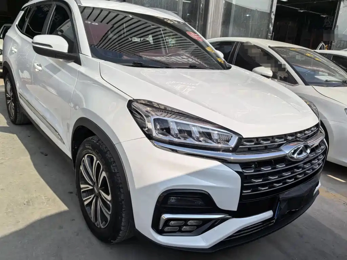 CHERY TIGGO 8